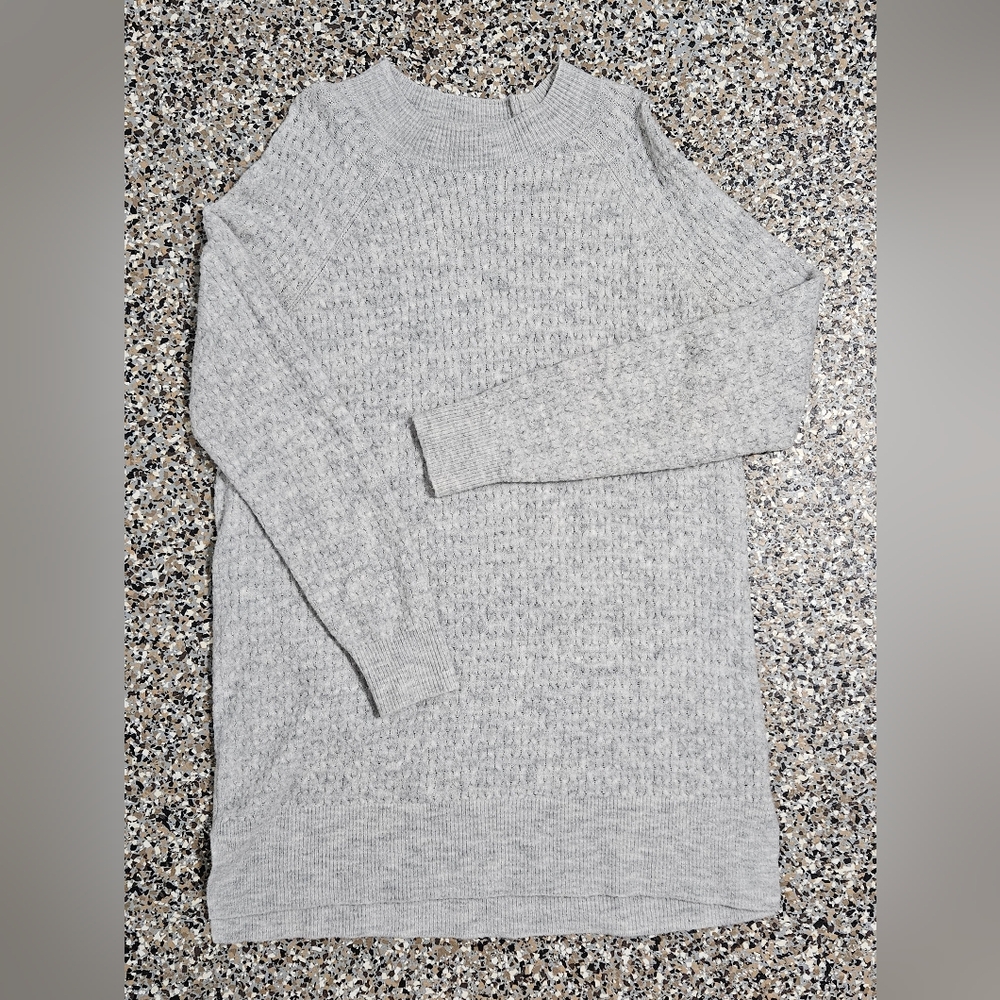 LOFT Plus Light Gray Sweater